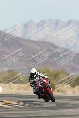 media/Nov-30-2025-TrackXperience (Sun) [[c0061d280f]]/3-Level 1/Session 2 (Turn 14)/